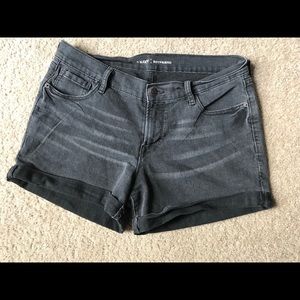 💕SOLD💕 Old navy black jean shorts